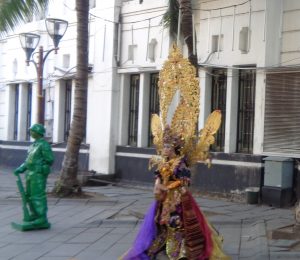 Manusia Patung - Wisata Kota Tua Jakarta